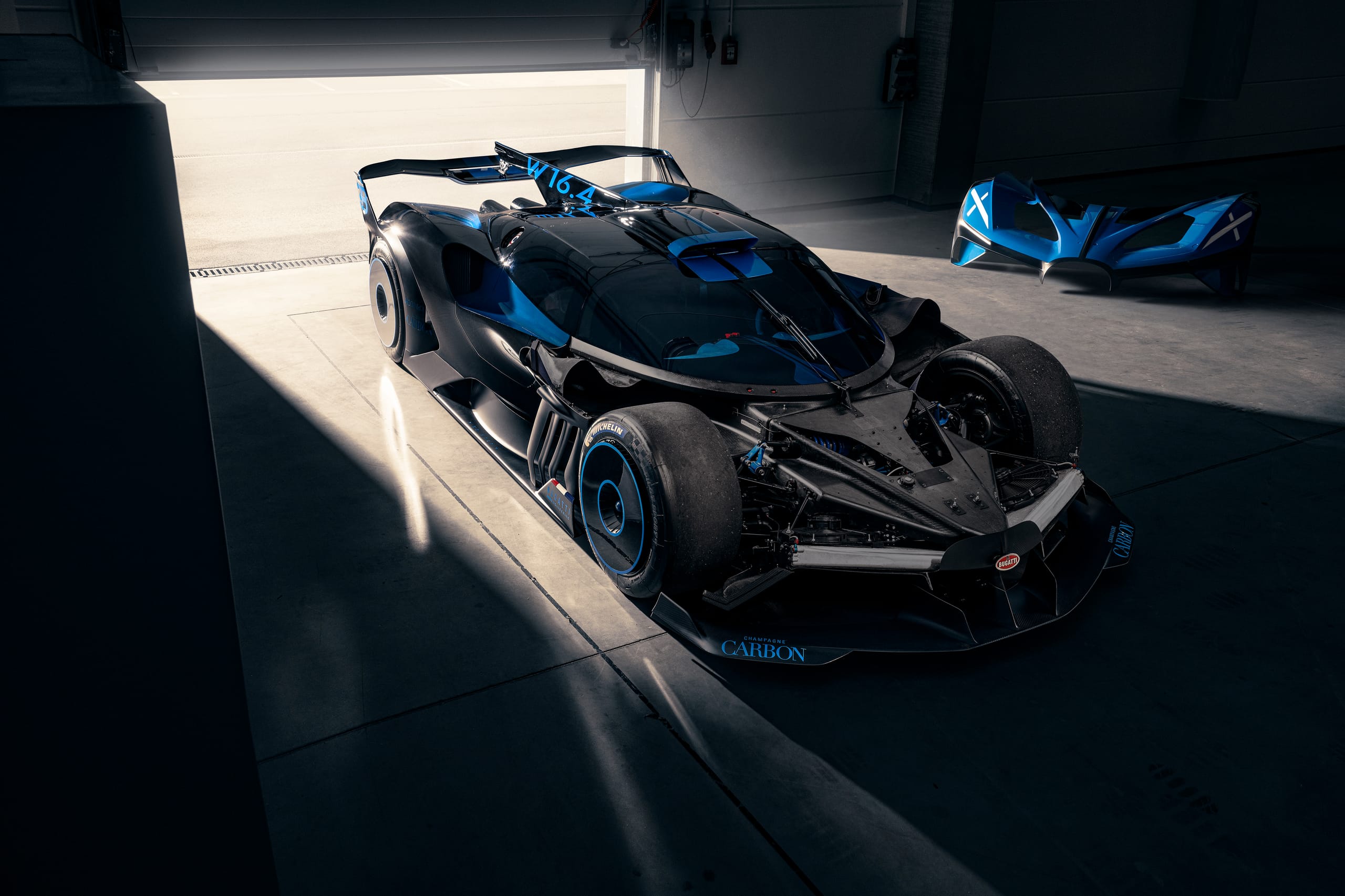 Bugatti Bolide open configuration