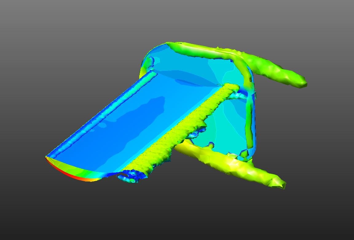 Figure 14: Pressure contour showing V6 rounded-edge endplate reducing effective sealing of the HP and LP flow regions